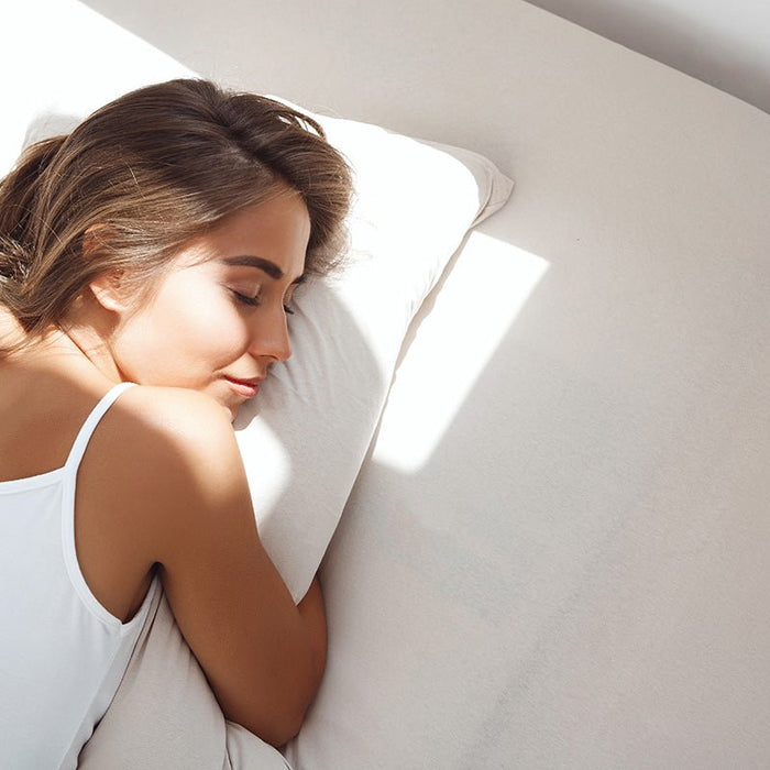 10 Top Tips For A Good Night's Sleep - Snuggy